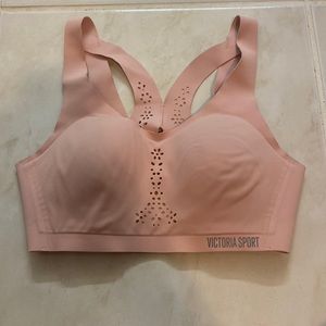 VS sports bra